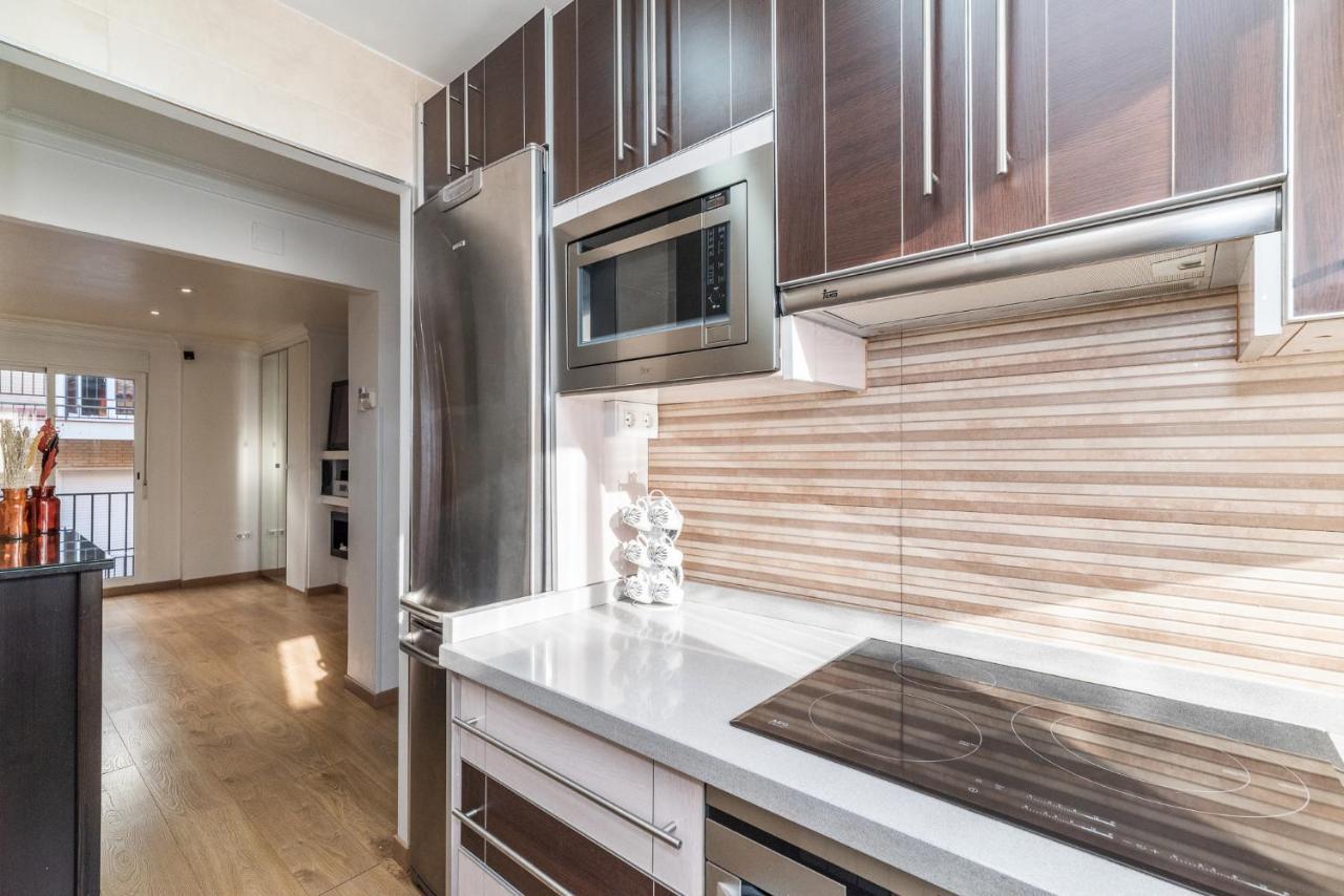 Deluxe Apartment Center Гранада Екстериор снимка